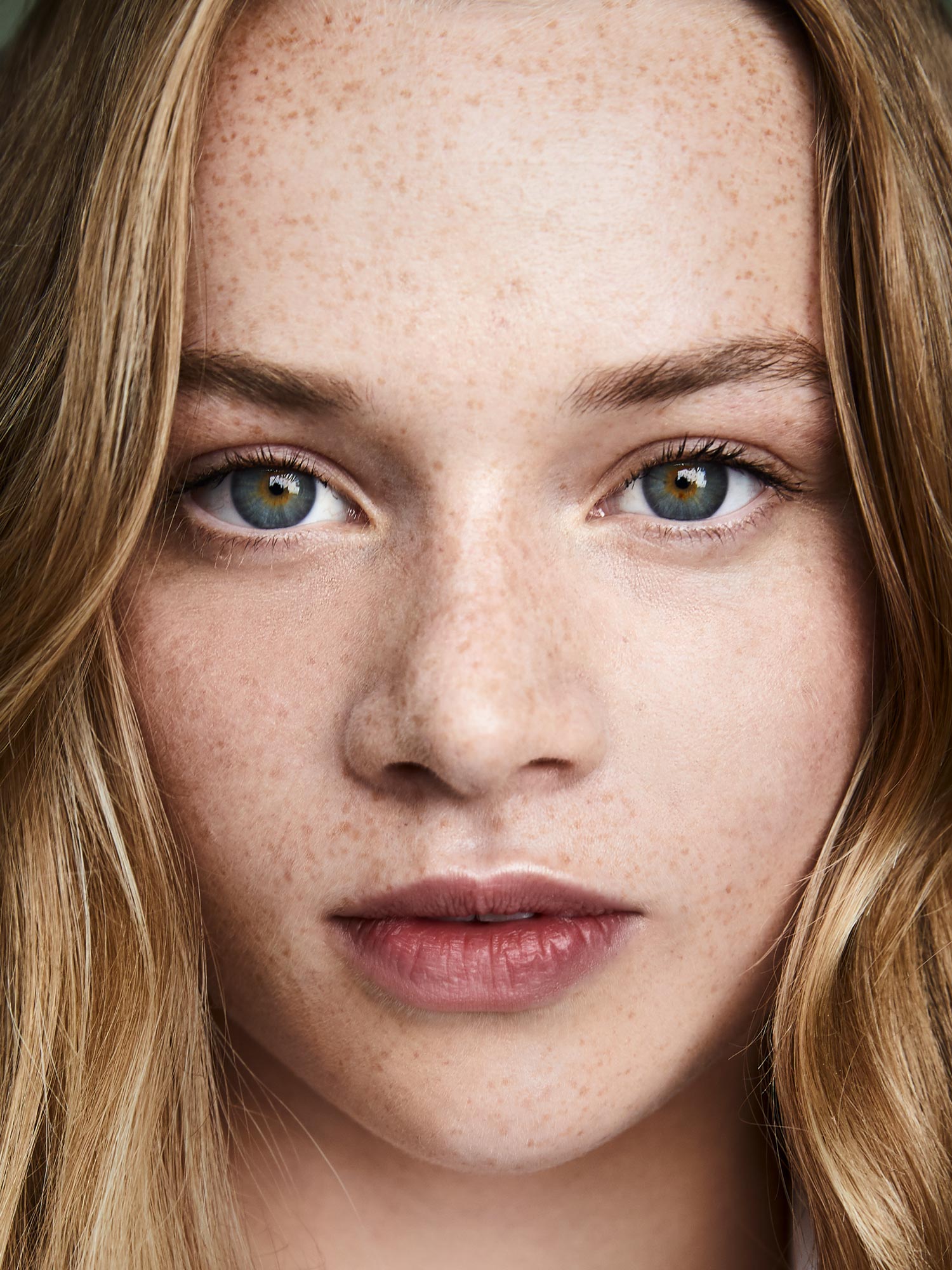 Luna Wedler / Style Magazine